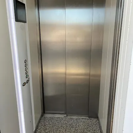 Apartment En A 3 Minutos Andando A La Playa Con Parking Peniscola